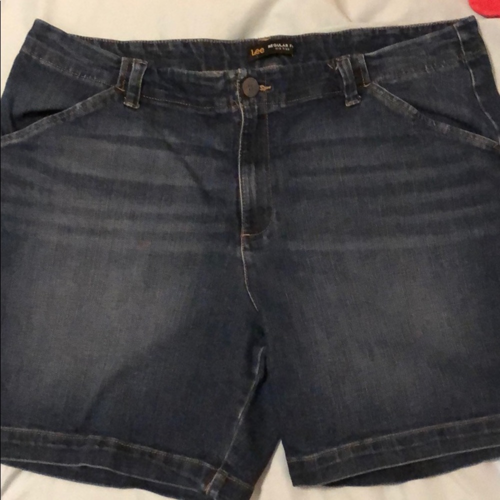 Mid Rise Denim Shorts Excellent Condition